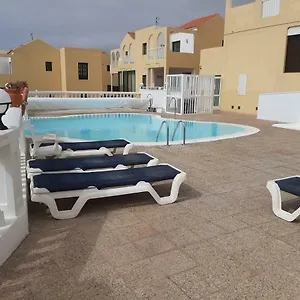 https://apartamento-en-caleta-paraiso.in-canary-islands.com